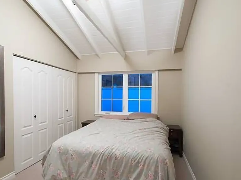 3515 Westmount Rd — Photo 3