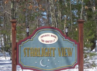 11 Milky Way, Hawley, PA 18428