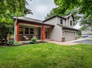 1360 Interlachen Dr, Eagan, MN 55123