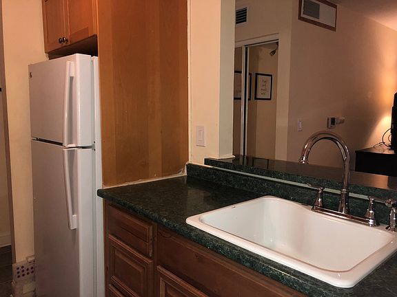 5th image of 1912 Prairie Sq APT 106
