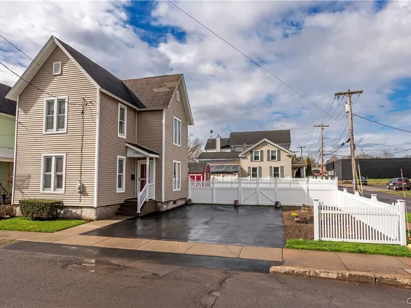 136 E Orchard St, Frankfort, NY 13340