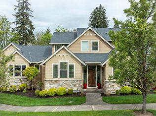1271 SW Forest Glen Dr, McMinnville, OR 97128