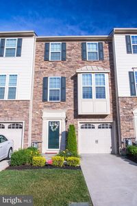 81 Village Green Ln, Sicklerville, NJ, 08081