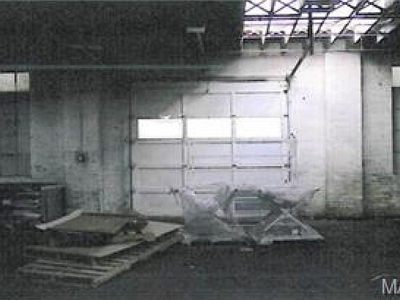 4th image of 1264 Ferguson Ave