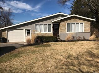 7385 Rochester Rd, Lockport, NY 14094