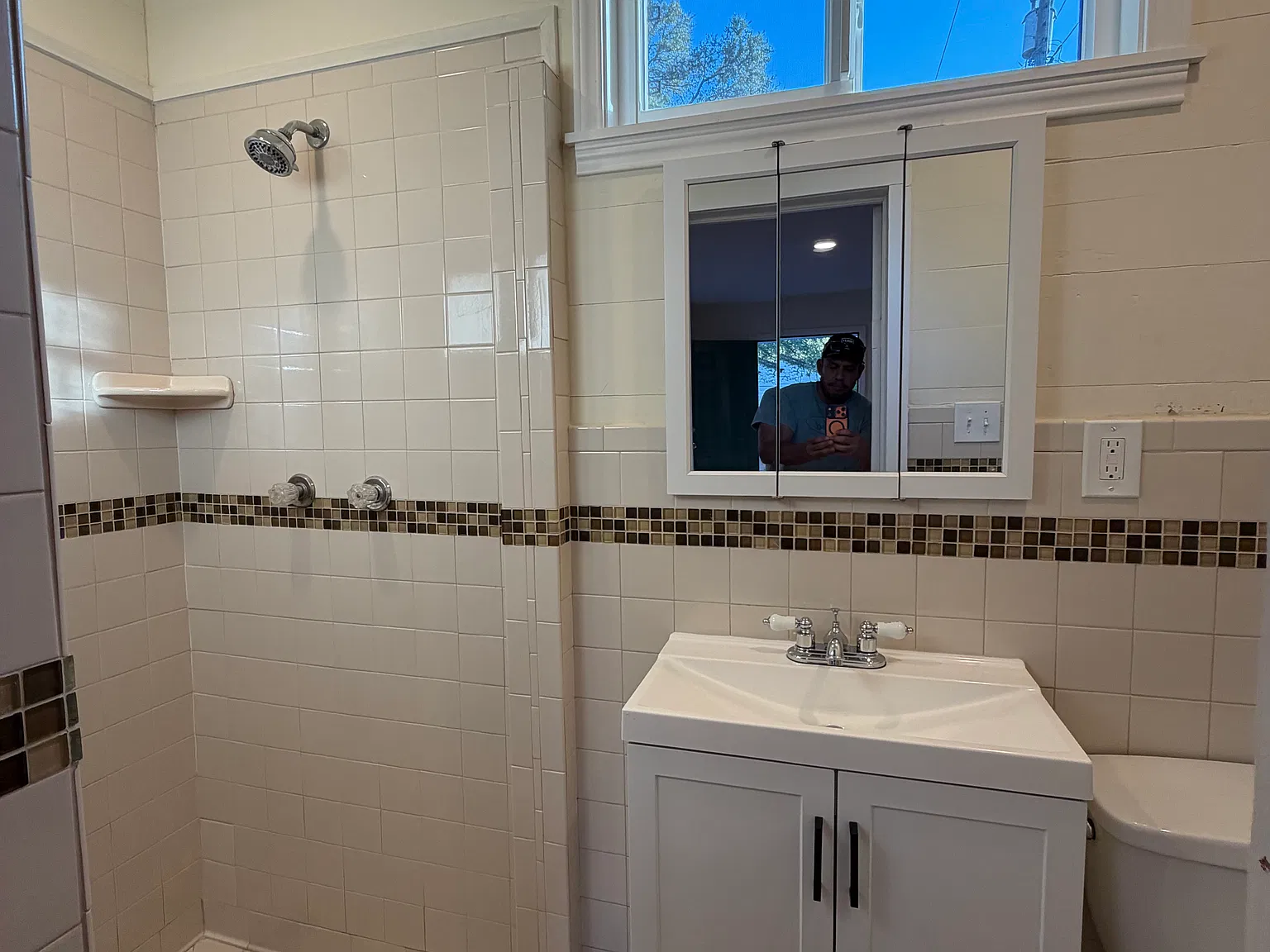 Studio, 450 sqft, $1,350 — Photo 4