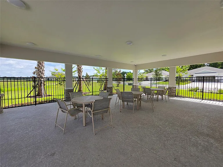 1009 Champion Ridge Dr — Photo 32
