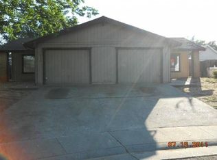 9792 Utica Ct, Sacramento, CA