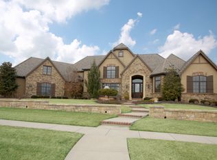 15916 King St, Overland Park, KS 66221