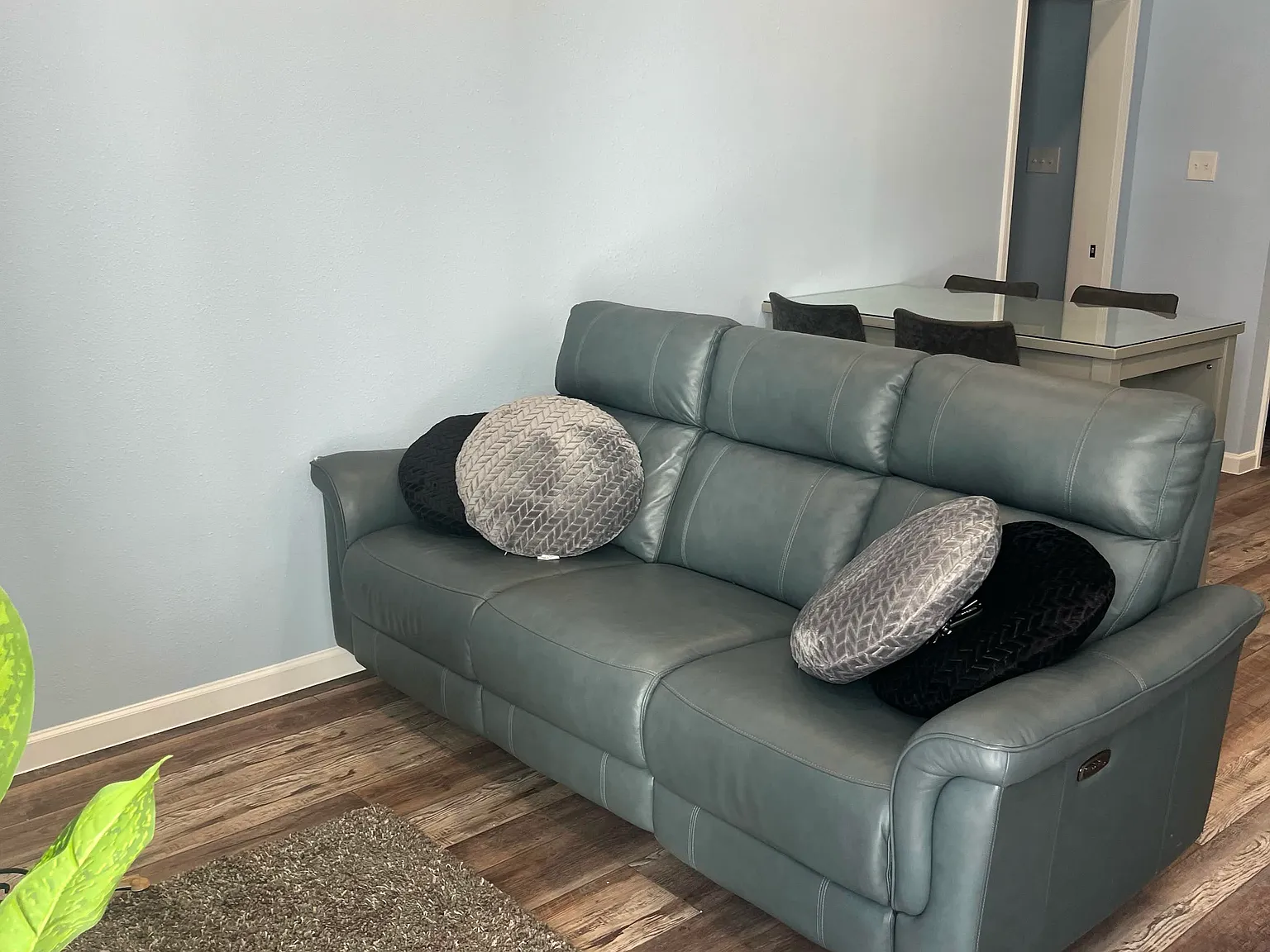 1 bed, 750 sqft, $1,695 — Photo 4