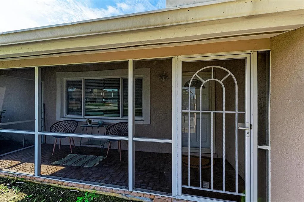 2 bed, 1.5 bath, 1588 sqft, $3,250 — Photo 4