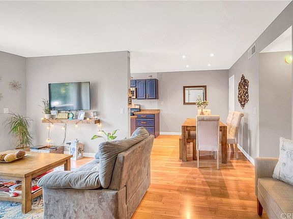 4th image of 28015 Sarabande Ln Unit 1303