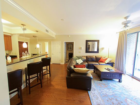 5th image of 300 W 5th St APT 309