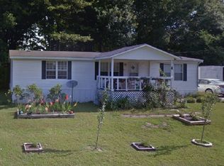 205 Lealand Dr, Vicksburg, MS 39180