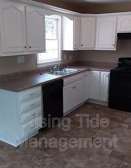 7001 Rowan Rd — Photo 8