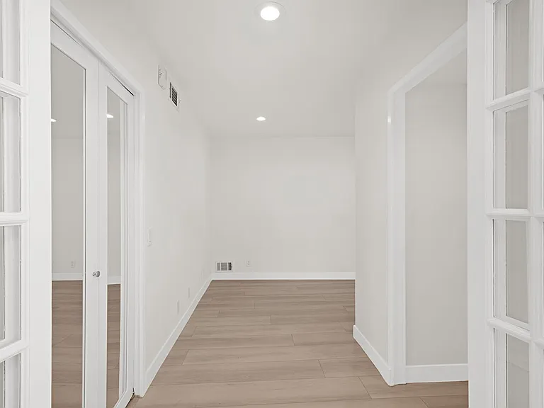 7250 Franklin Ave #507 — Photo 26