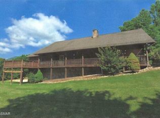 1425 Nicoha Blvd, Sevierville, TN 37876