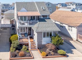 16 N Haverford Ave, Margate, NJ 08402