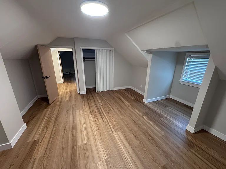 4211 N Gate Ridge Rd — Photo 13