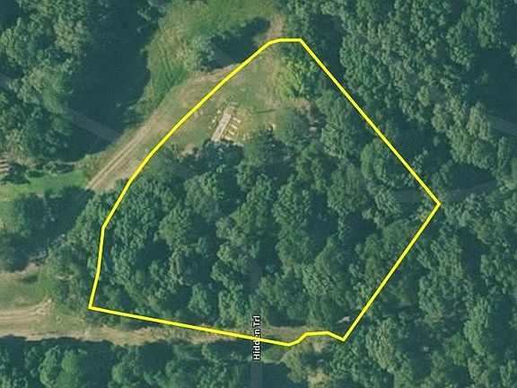 2nd image of 392 Autumn Glen Cir