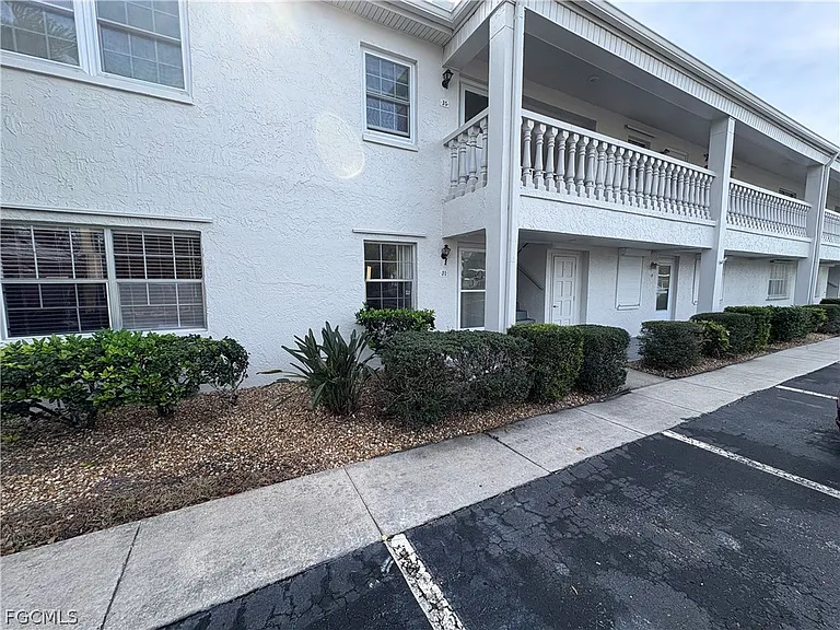 1830 Brantley Rd #J1 — Photo 2
