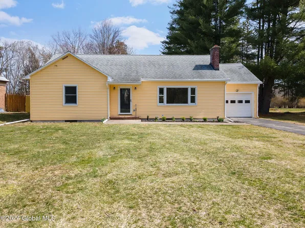 630 Dunnsville Road, Rotterdam, NY 12306