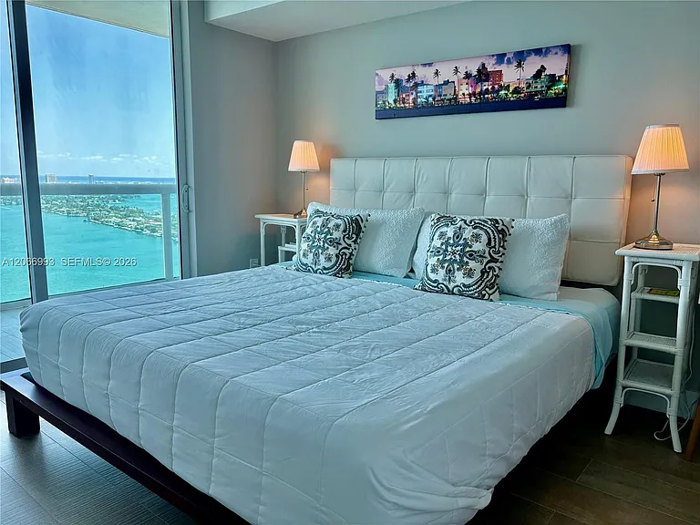 1800 N Bayshore Dr #4209 — Photo 44
