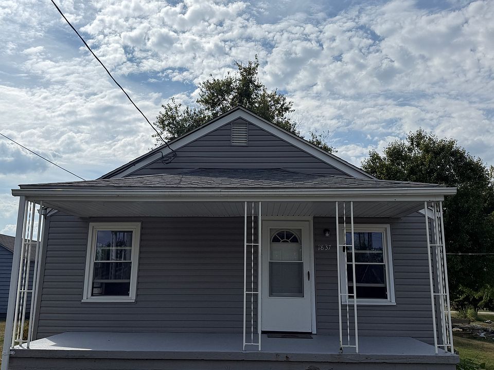 1st image of 1837 Montana Ave