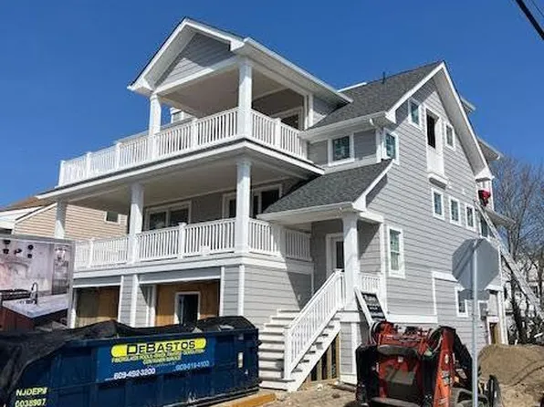 401 Coral St, Beach Haven, NJ 08008
