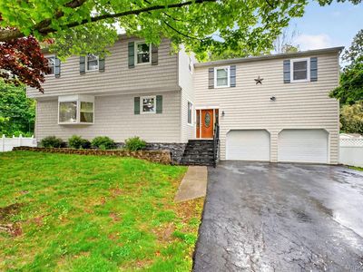 1 Merrywood Road, Wappingers Falls, NY, 12590