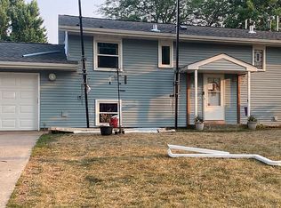 8329 85th St S, Cottage Grove, MN 55016