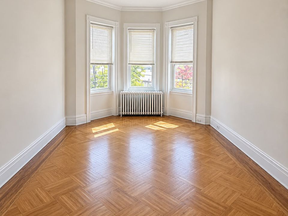 1st image of 6127 Palmetto St Floor 2