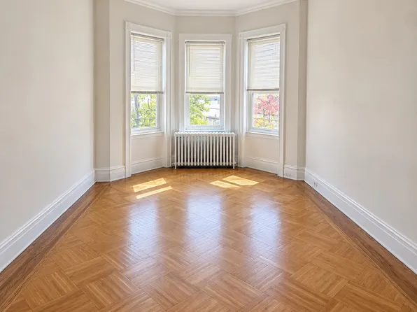 6127 Palmetto St Floor 2, Ridgewood, NY 11385