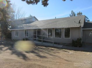 3715 NE 29th St, Redmond, OR 97756