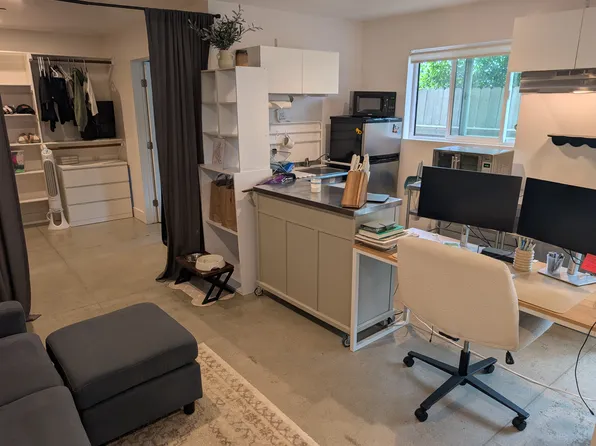 2010 Broadway St #2, Oceanside, CA 92054