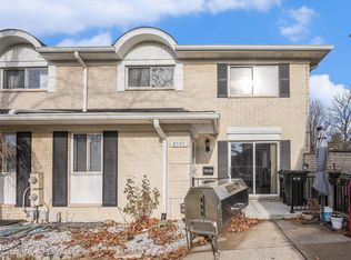 8507 Winchester Dr, Sterling Heights, MI 48313