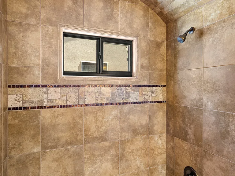 3950 Agua De Vida Dr — Photo 23
