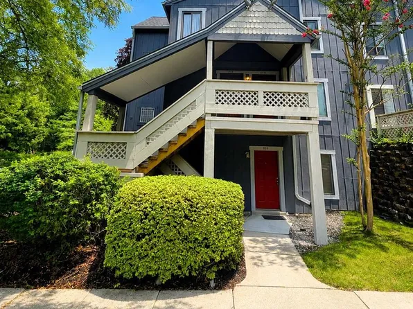 936 Windbrooke Dr Unit 13, Gaithersburg, MD 20879