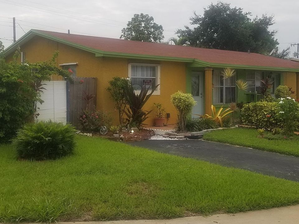 1st image of 4101 NW 39th Ave
