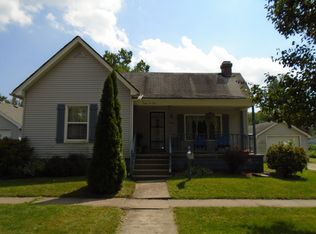 405 4th St, Mendota, IL 61342