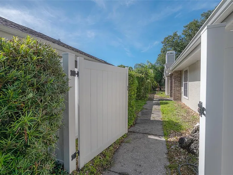 5026 Cypress Trace Dr — Photo 37