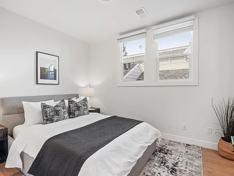 437 Vermont St #437 — Photo 7
