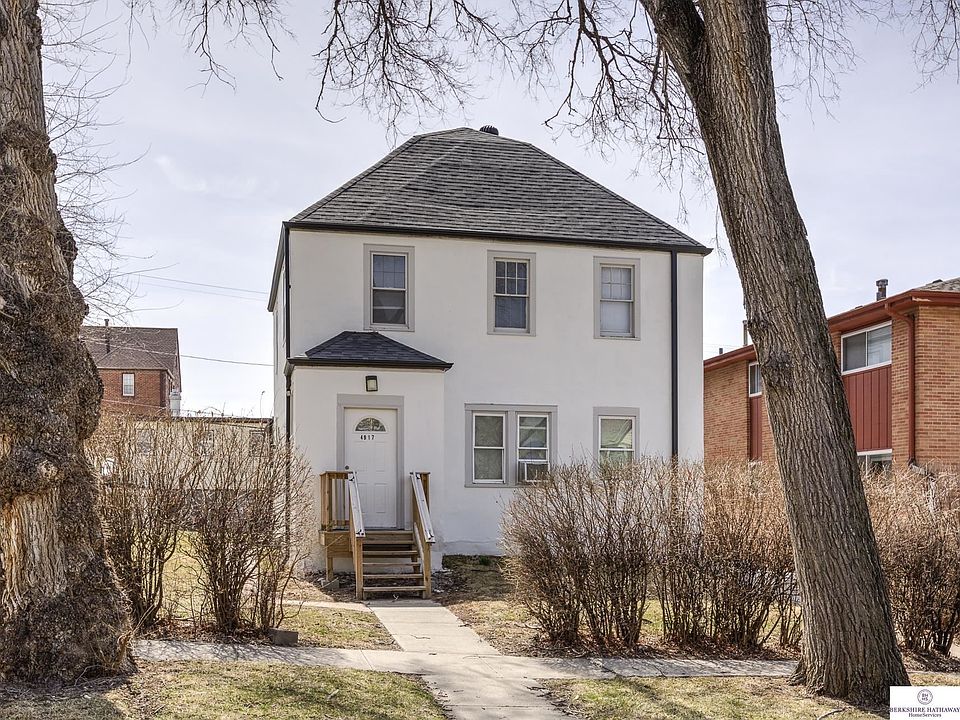 1st image of 4917 Davenport St