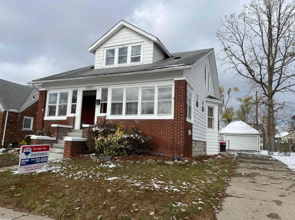 15033 Camden Ave, Eastpointe, MI 48021