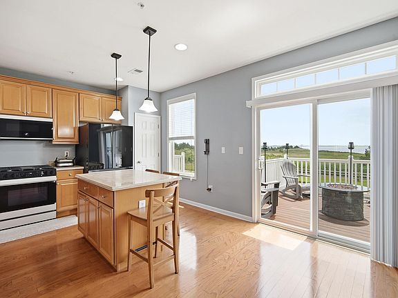 5th image of 309 Sanderling Ln #309