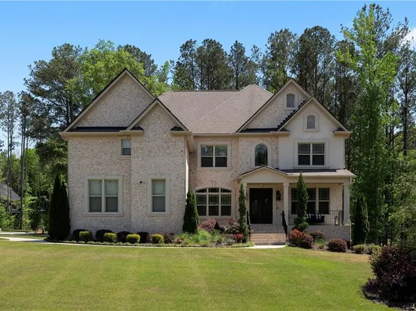 105 Browning Ct, Fayetteville, GA 30214