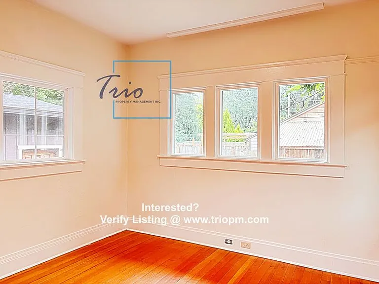 1044 W 8th Ave — Photo 17