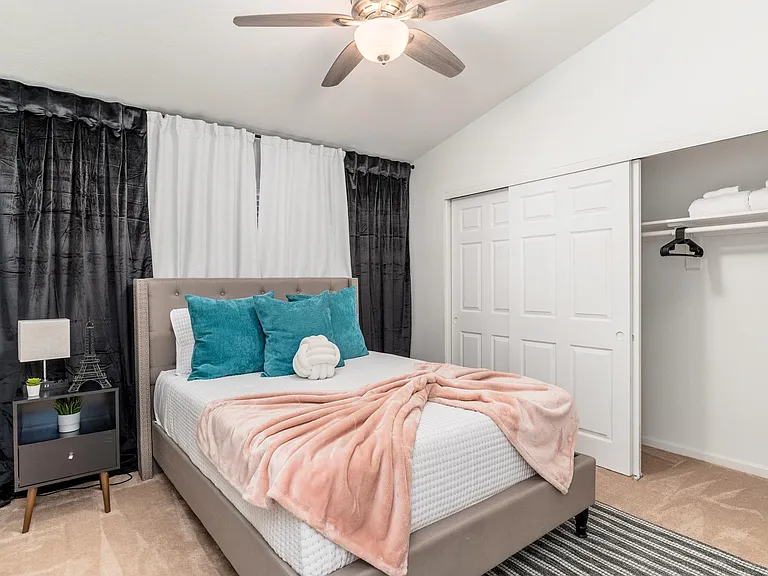 5139 E Fellars Dr — Photo 26