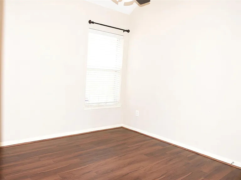 2705 Hewn Rock Way — Photo 7