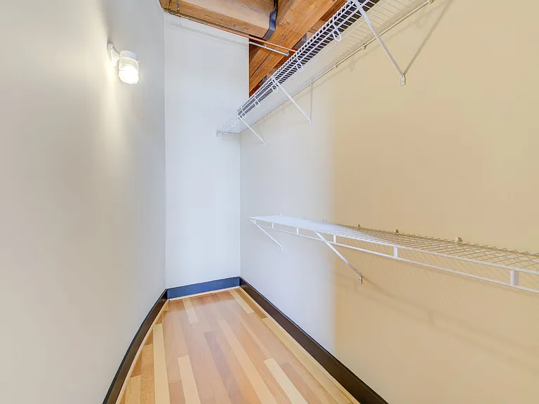 1113 Washington Ave #418 — Photo 15